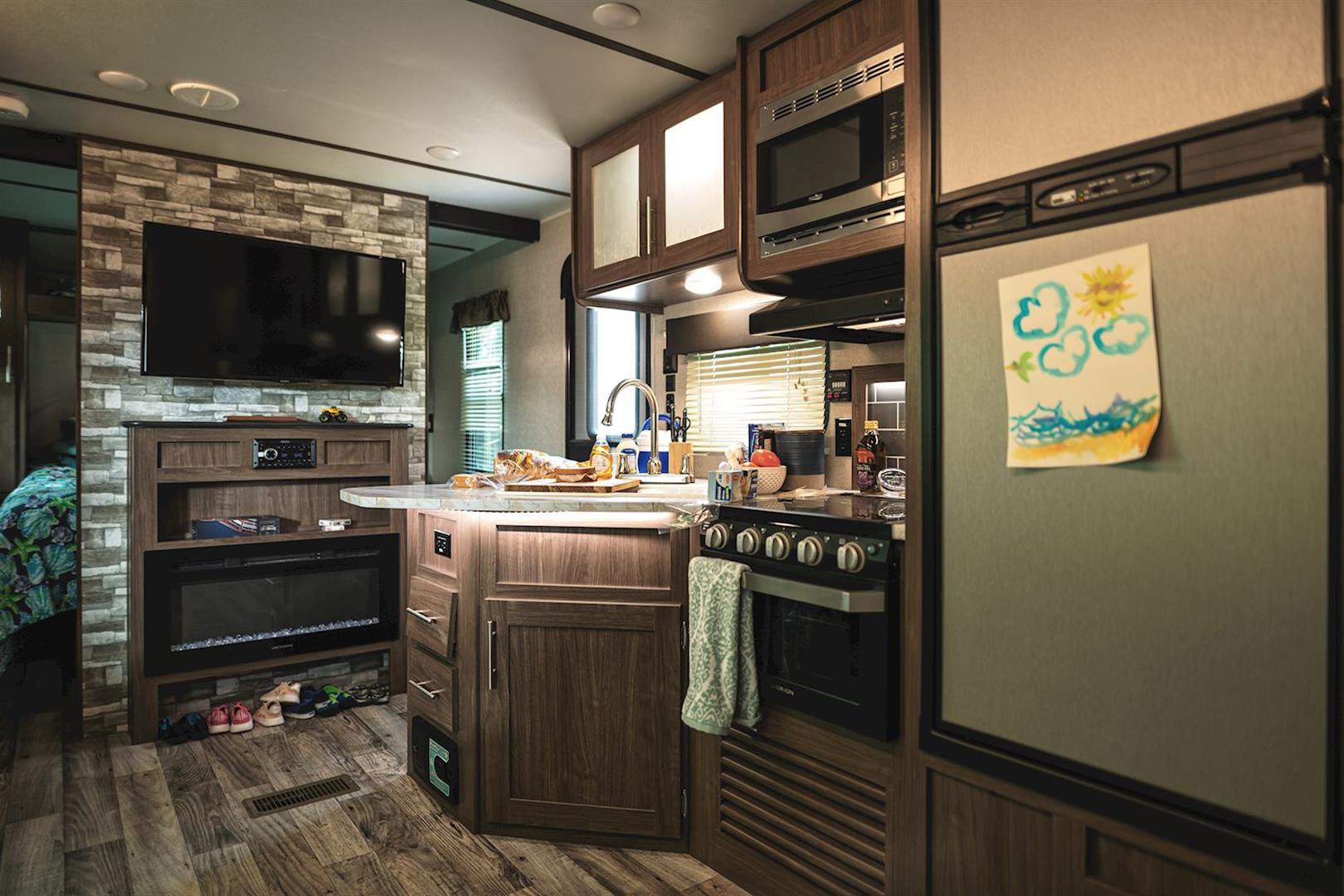 Picture for category Pre-Owned Travel Trailers