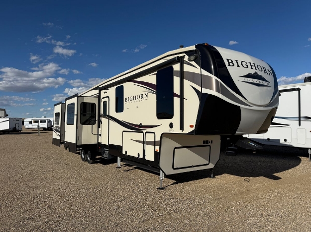 2018 Bighorn Traveler 39RD