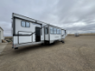 2025 Cherokee Arctic Wolf 3850 Suite
