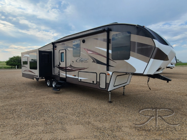 2015 Keystone Cougar 327RES 
