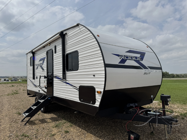 2023 Vengeance Rouge 23SUT